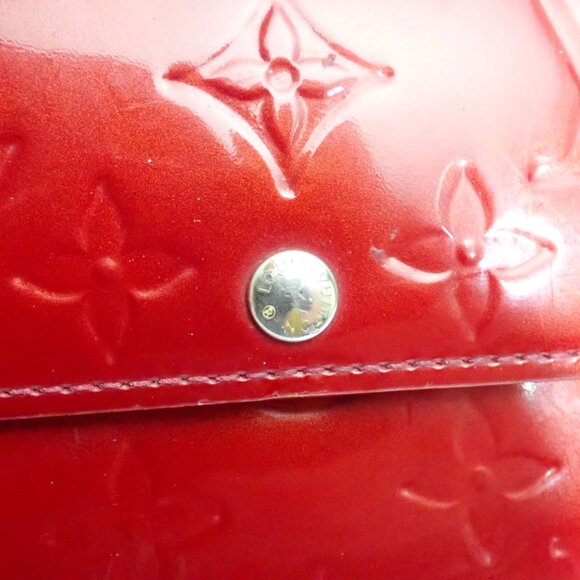 Louis Vuitton Monogram Vernis Sarah Long Red Wallet - Picture 5 of 9
